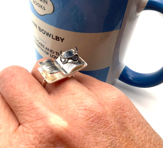 Sterling silver adjustable ring with book and glasses